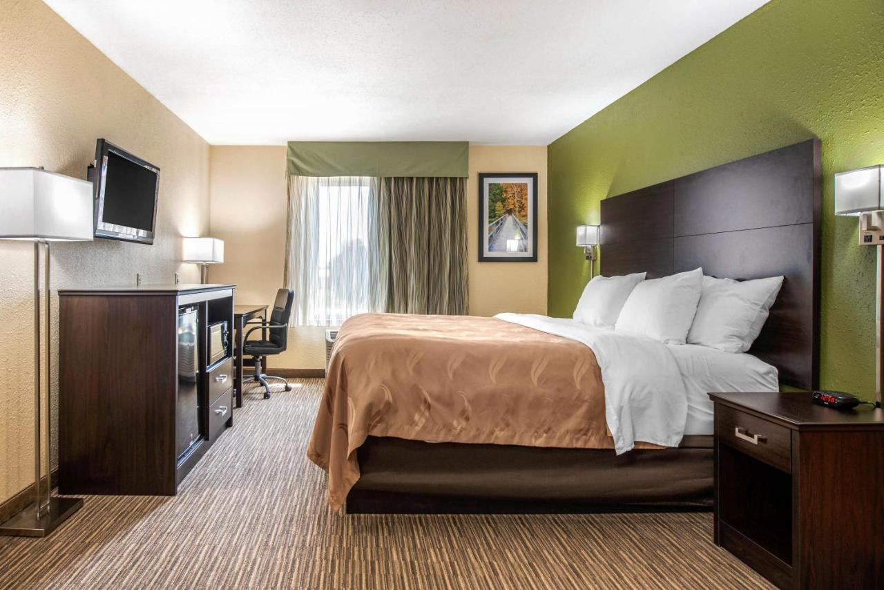King Room - Accessible/Non-Smoking at Quality Inn & Suites