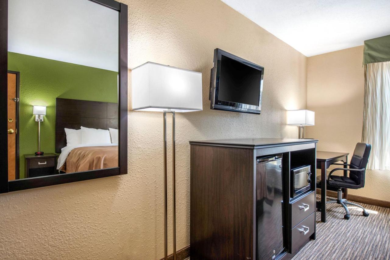 King Room - Accessible/Non-Smoking at Quality Inn & Suites