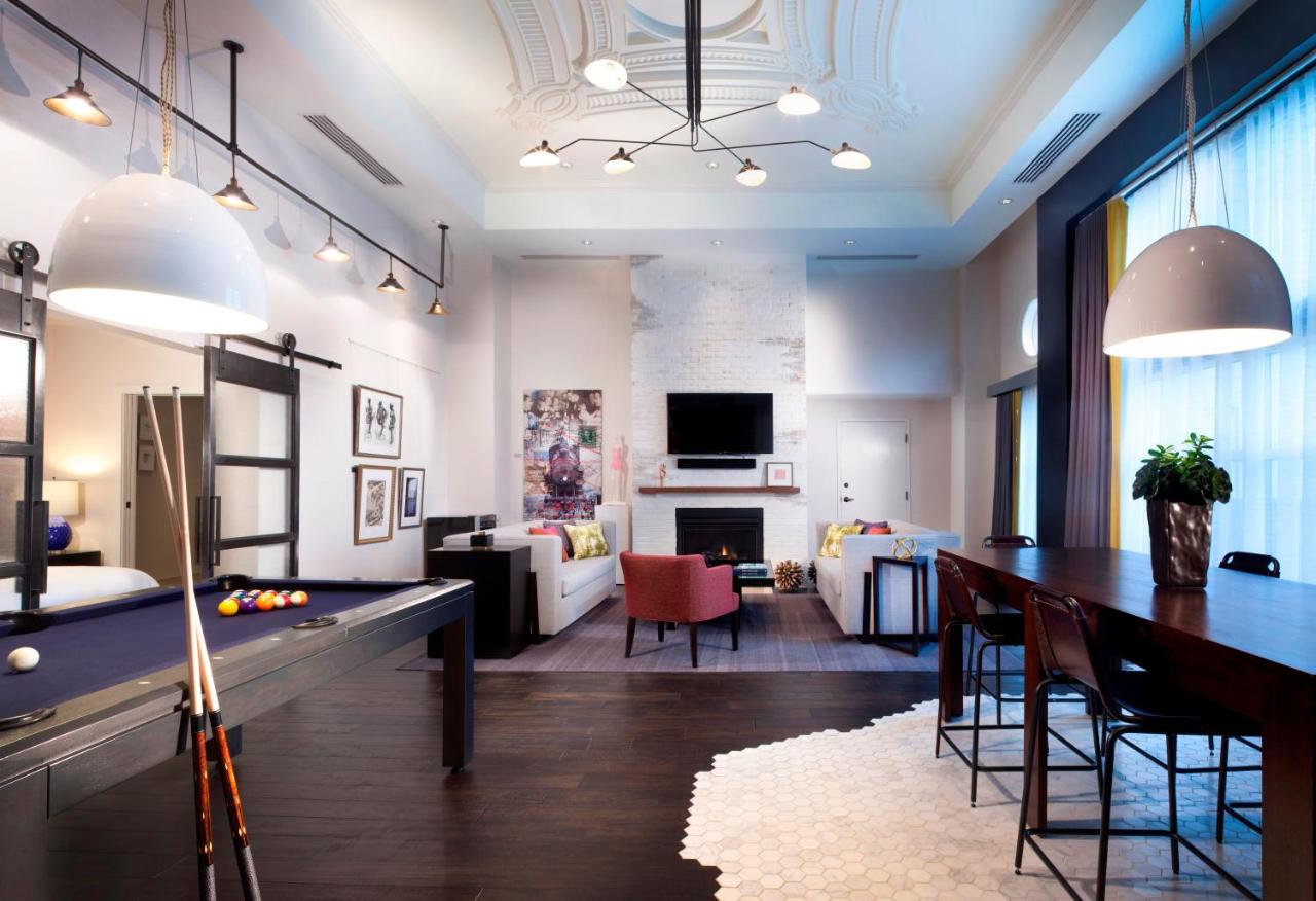 Superior King Suite at Hotel Commonwealth