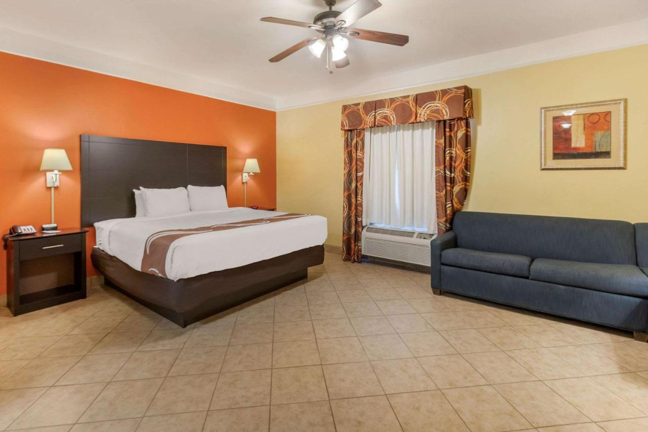 King Suite - Non-Smoking at Quality Inn & Suites at The Outlets Mercedes/Weslaco