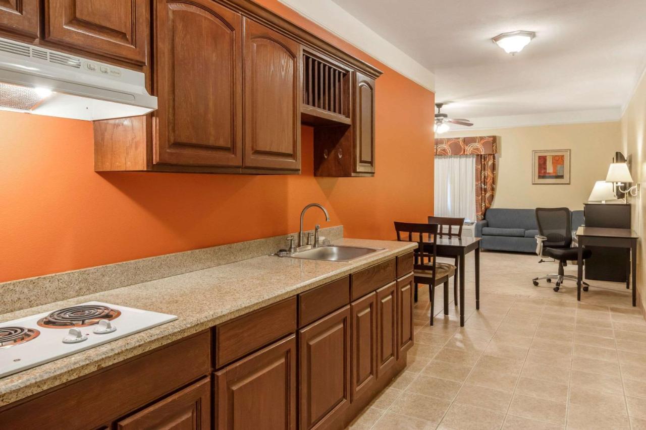 King Suite - Non-Smoking at Quality Inn & Suites at The Outlets Mercedes/Weslaco