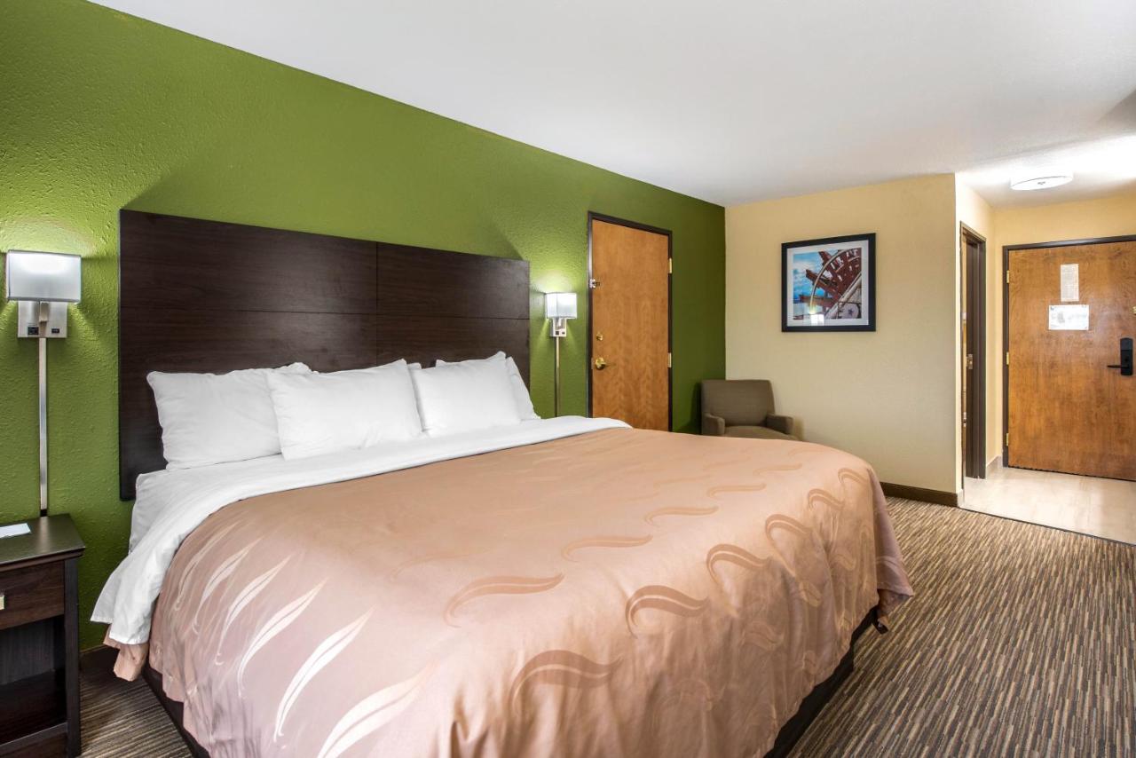 King Room - Accessible/Non-Smoking at Quality Inn & Suites