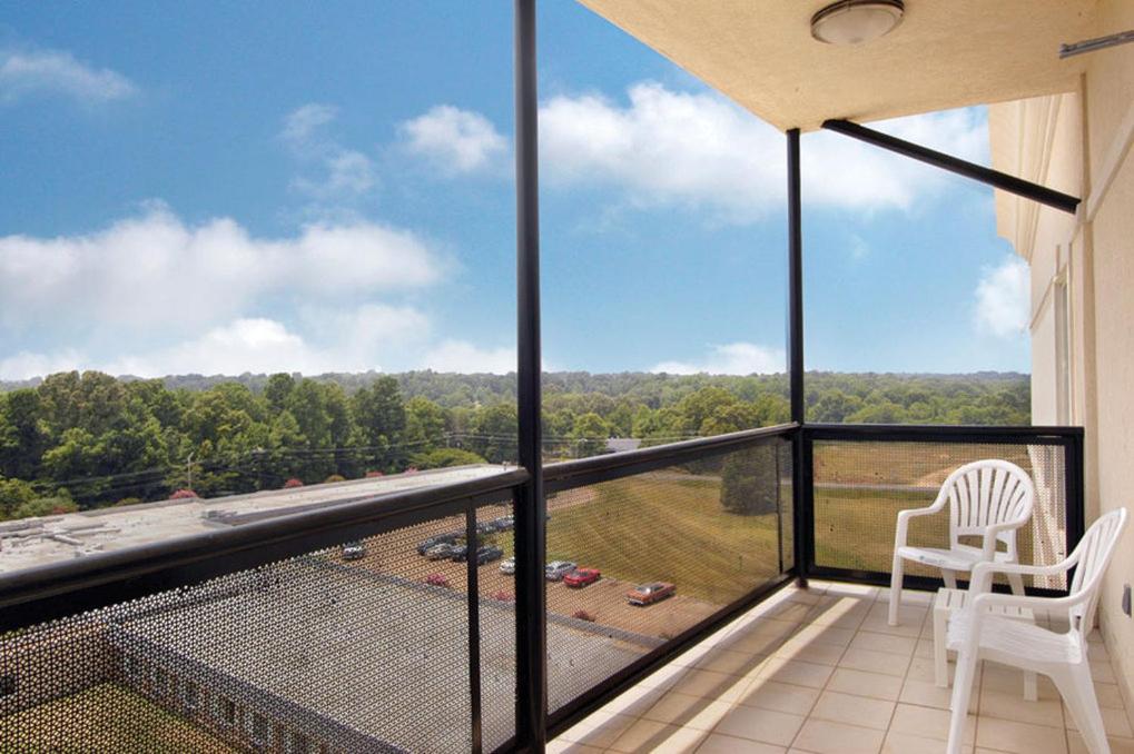 Queen Suite - Non-Smoking at Holiday Inn Batesville, an IHG Hotel