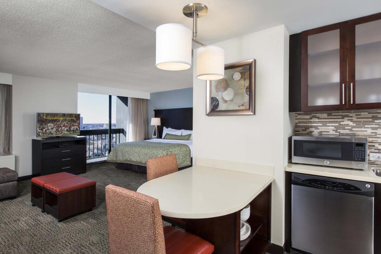 Queen Studio Suite - Disability Acces Tran Shower/ Non-Smoking at Staybridge Suites Atlanta - Midtown, an IHG Hotel