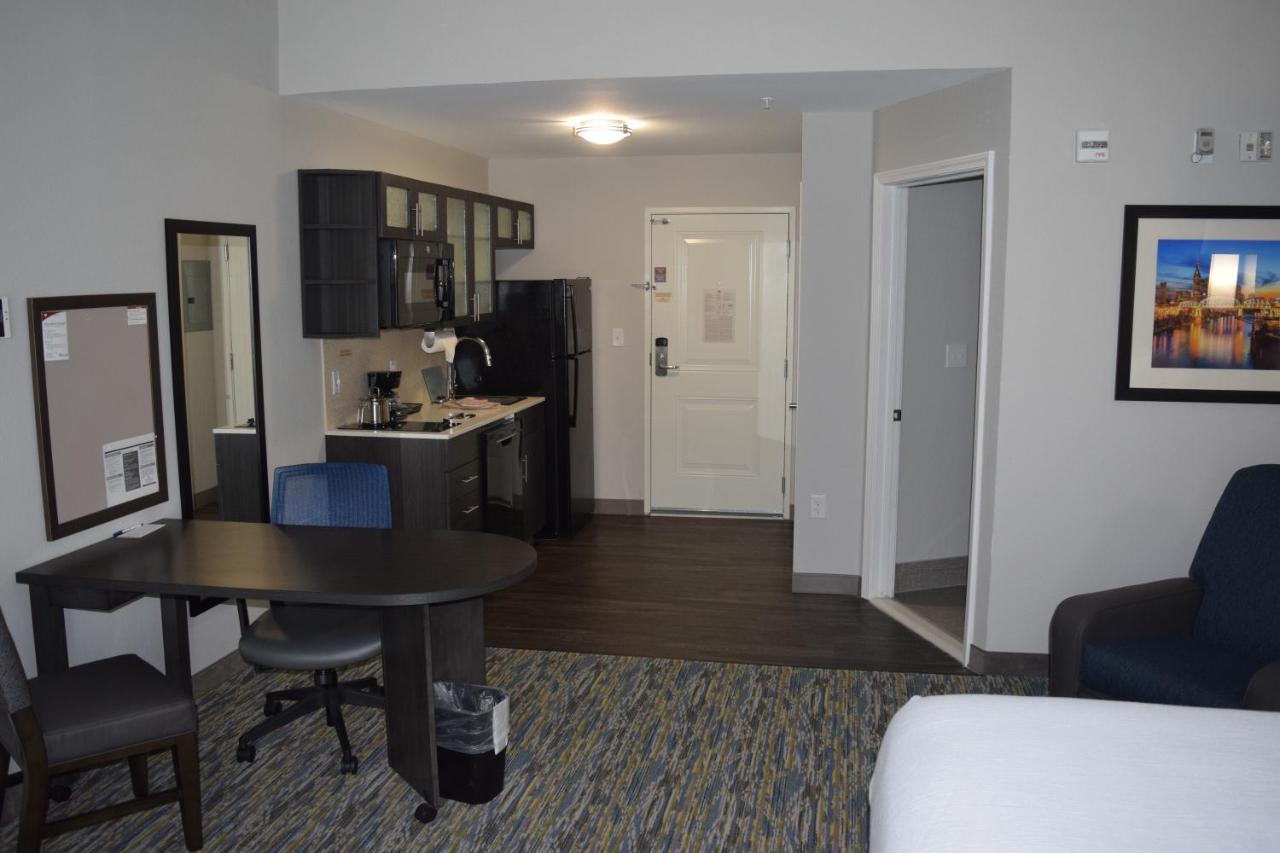 King Studio Suite - Hearing Accessible/Non-Smoking at Candlewood Suites Nashville - Metro Center, an IHG Hotel