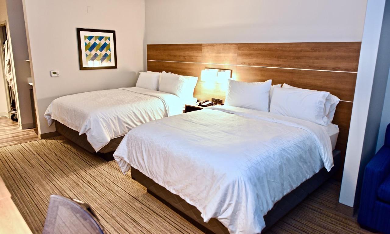 Suite with Two Beds - Non-Smoking at Holiday Inn Express & Suites Perryville, an IHG Hotel