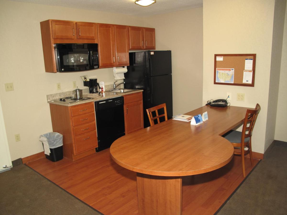 One-Bedroom King Suite at Candlewood Suites Elgin, an IHG Hotel