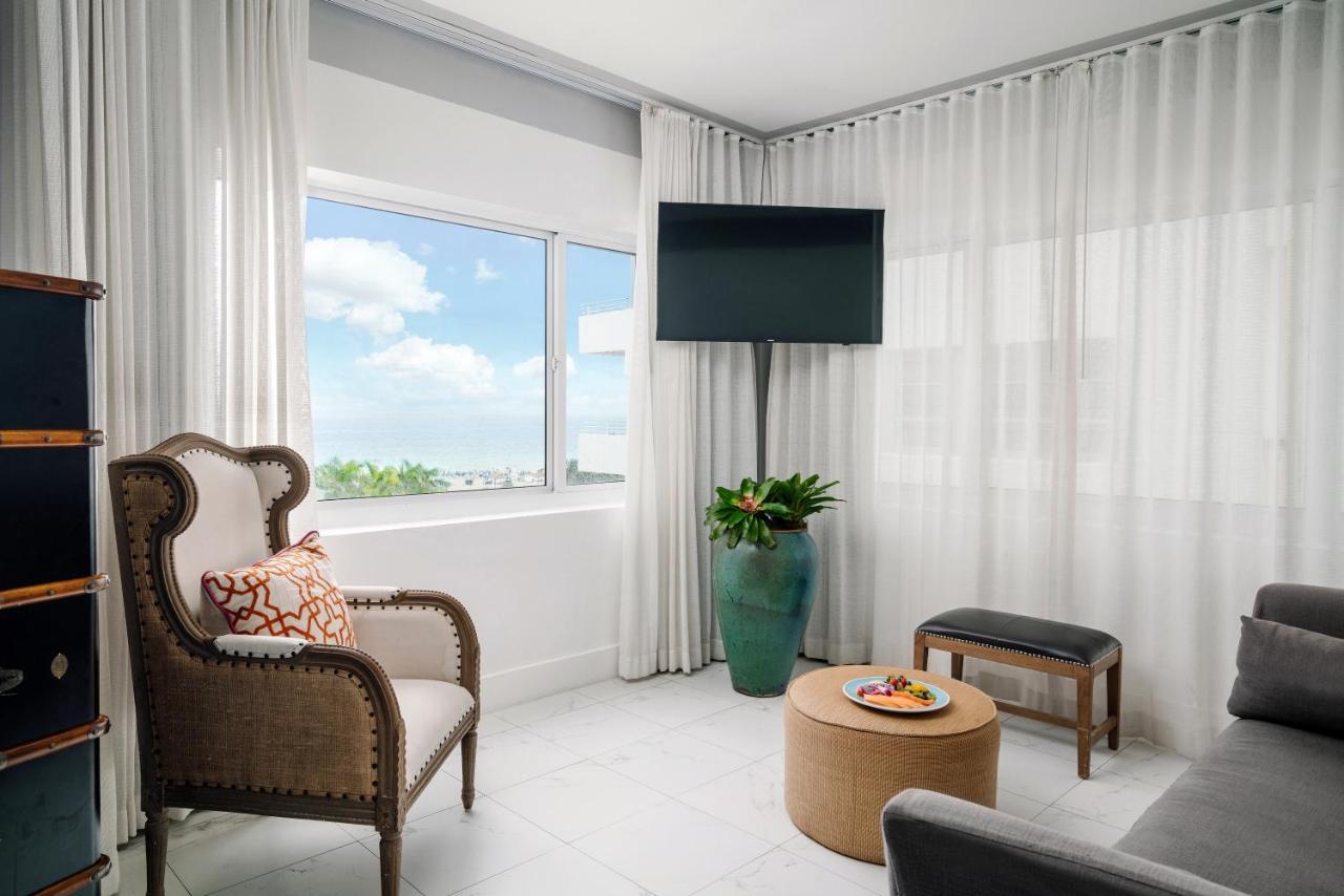 Queen Studio at Nautilus Sonesta Miami Beach