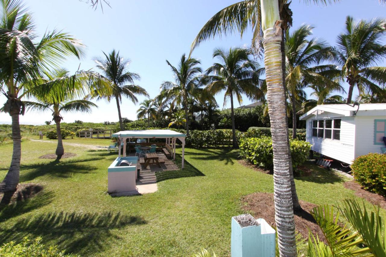 | Gulf Breeze Cottages