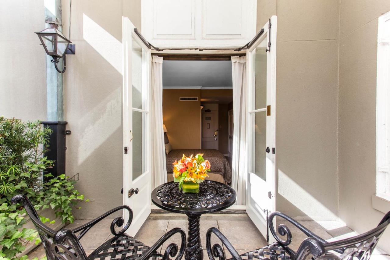 Queen Room - Courtyard View at Omni Royal Orleans Hotel