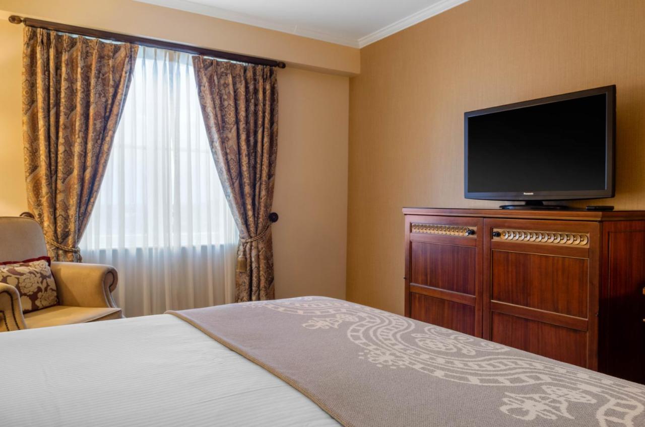 Premier King Room at Omni Royal Orleans Hotel