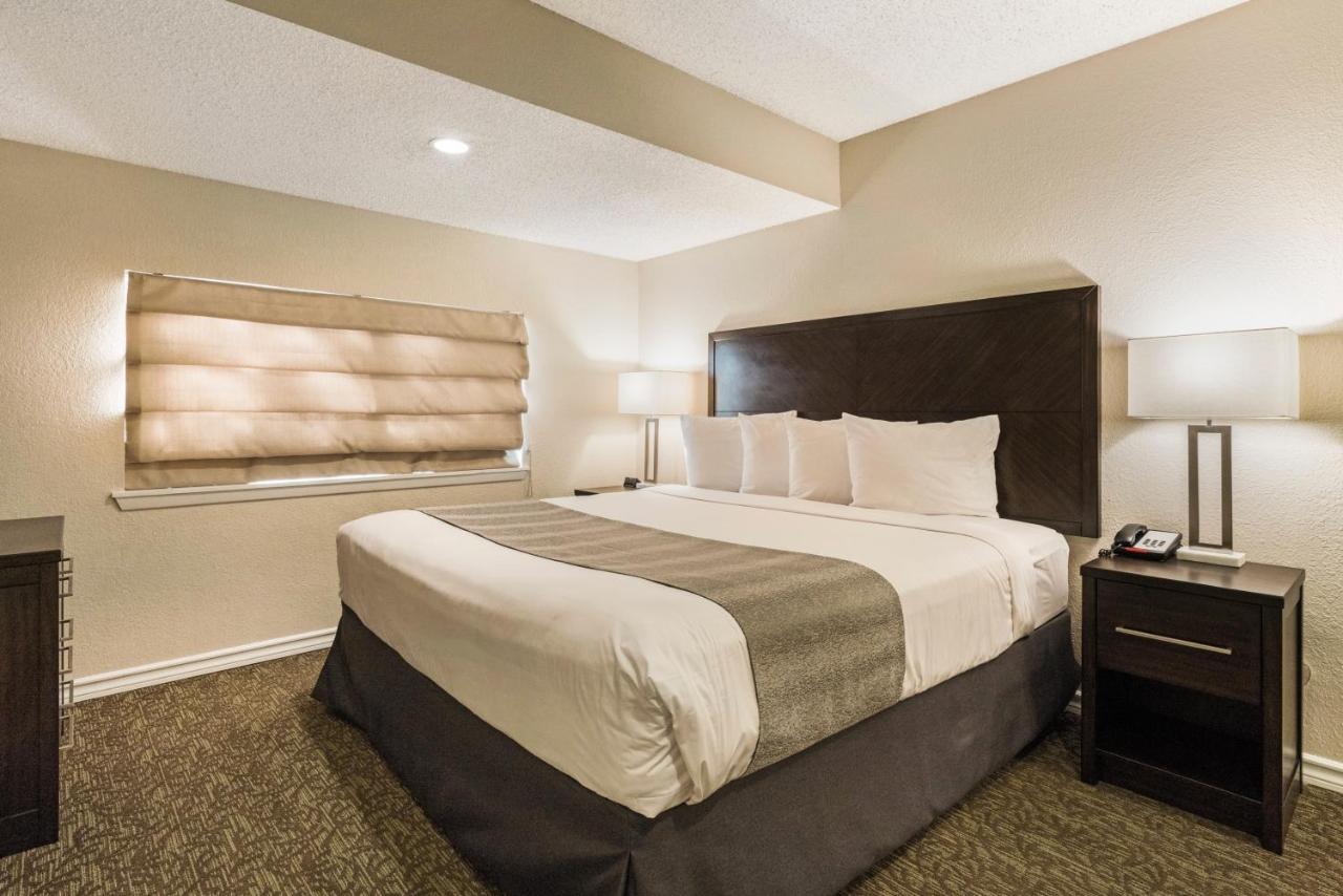 Two-Bedroom Suite at Chase Suite Hotel El Paso