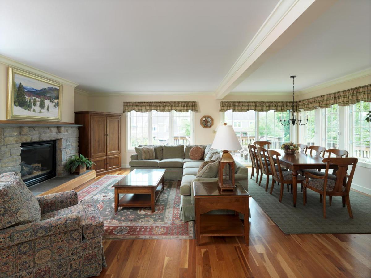 Luxury Three-Bedroom House at Topnotch Resort