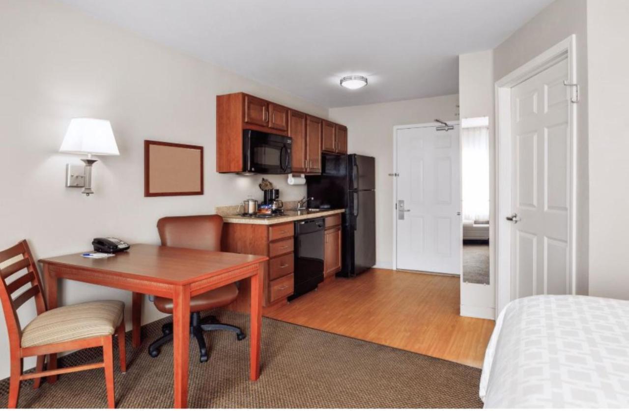 Queen Suite - Non-Smoking at Candlewood Suites Gillette, an IHG Hotel