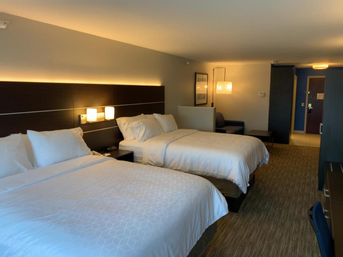 Queen Studio at Holiday Inn Express & Suites Exmore - Eastern Shore by IHG