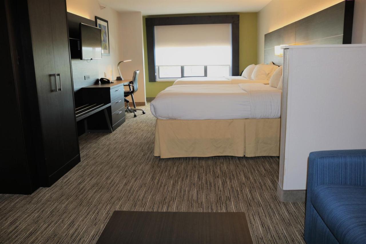 Queen Studio at Holiday Inn Express & Suites Exmore - Eastern Shore by IHG