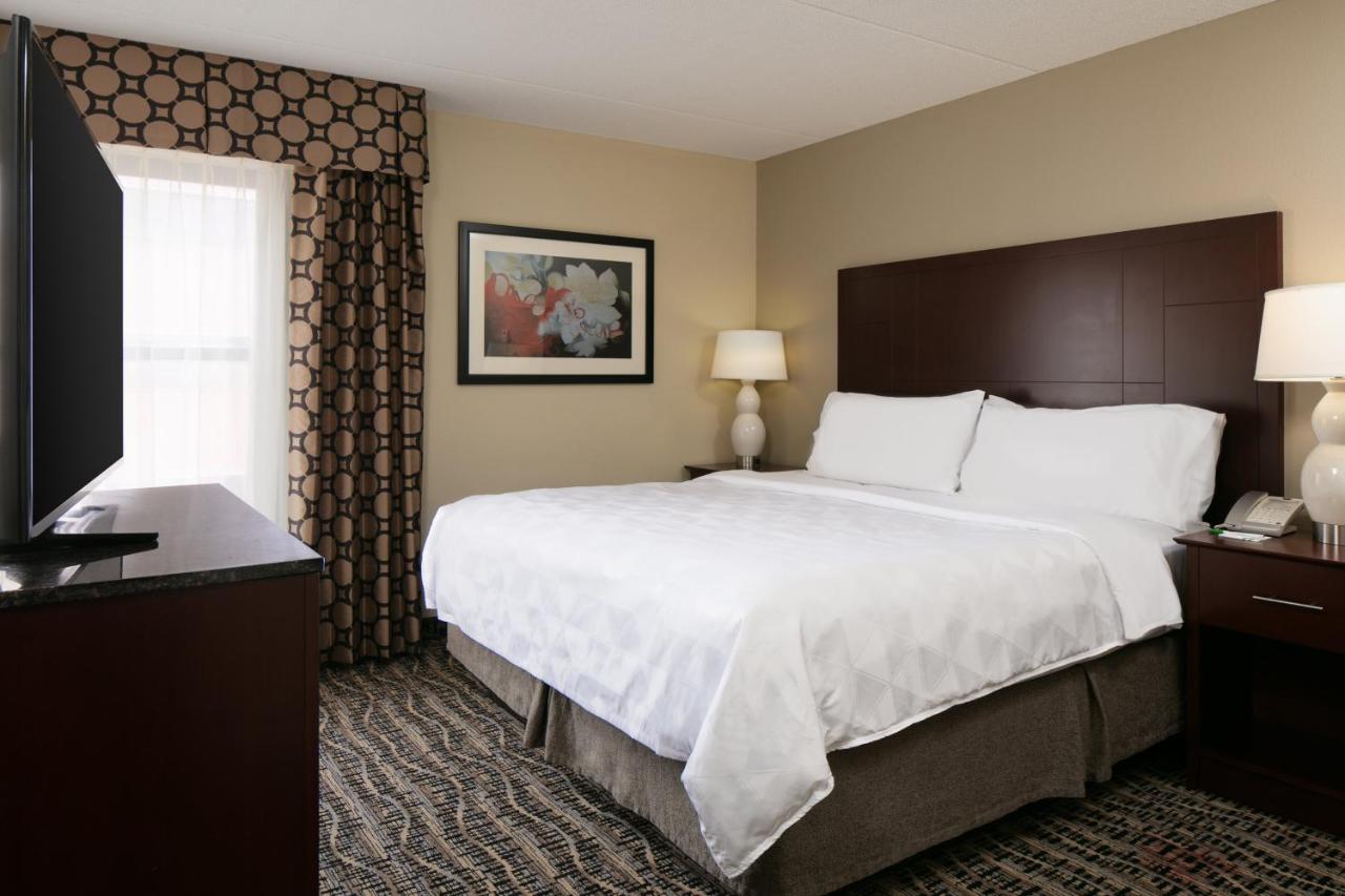 Suite at Holiday Inn Dubuque/Galena by IHG
