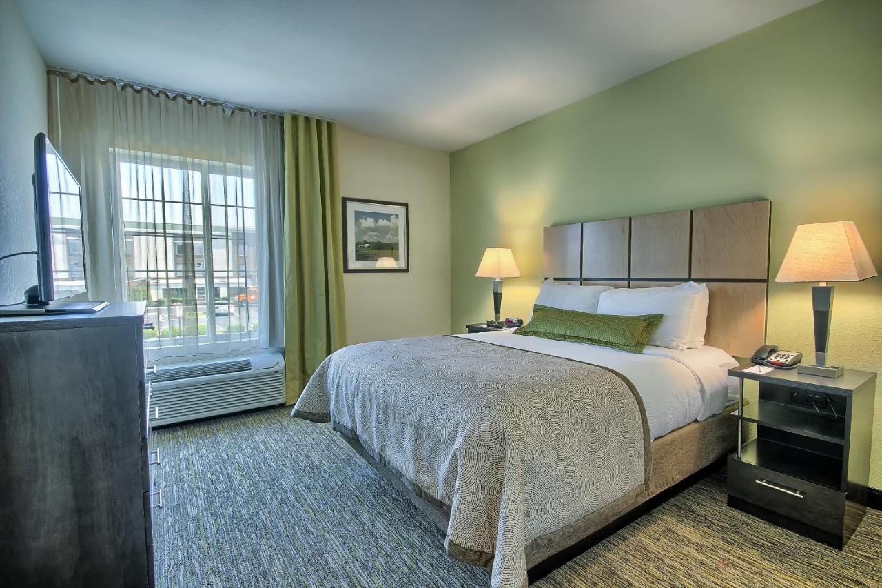 One-Bedroom King Suite - Disability Access at Candlewood Suites Columbus - Grove City, an IHG Hotel