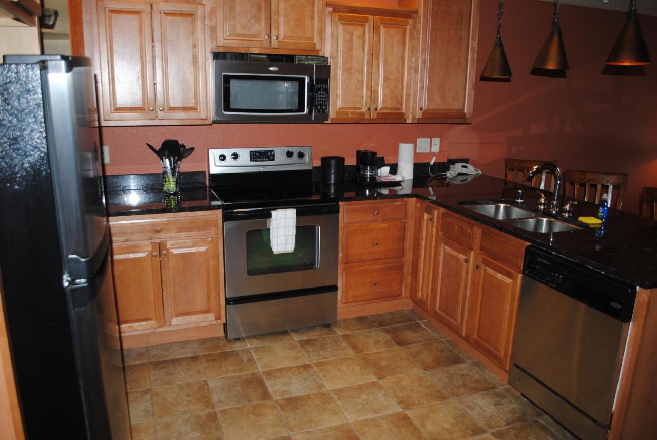 Two-Bedroom Apartment at Wisconsin Dells Area Condominiums