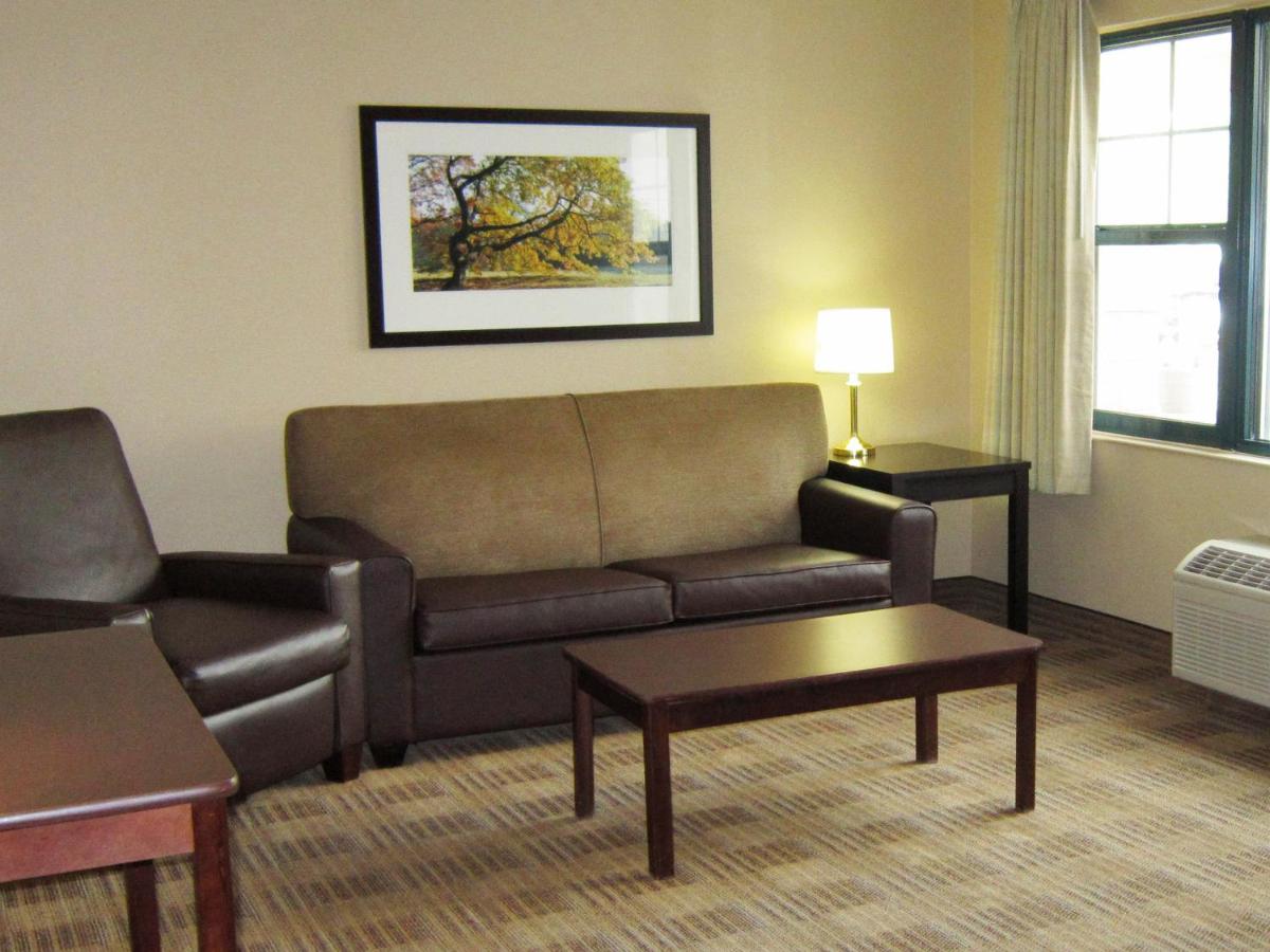 Two Bedroom Queen Suite - Non-Smoking at Suburban Studios Jackson North