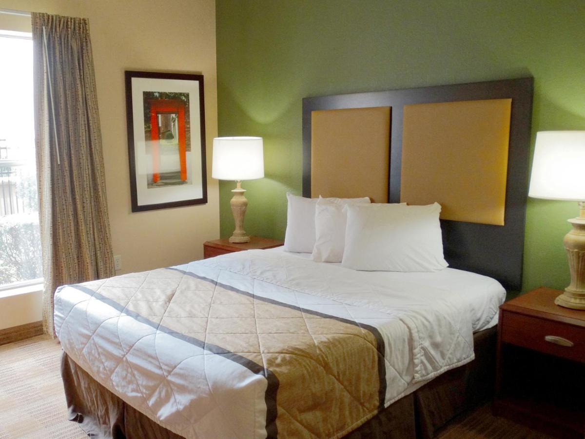 Two Bedroom Queen Suite - Non-Smoking at Suburban Studios Jackson North