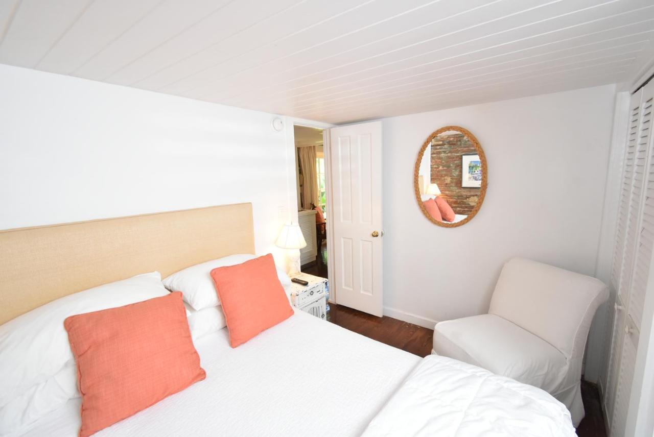 Standard Cottage C at Simonton Court Historic Inn & Cottages