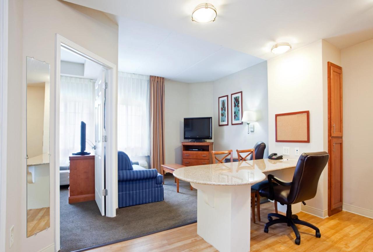 Queen Room - Disability Access at Candlewood Suites Jacksonville by IHG