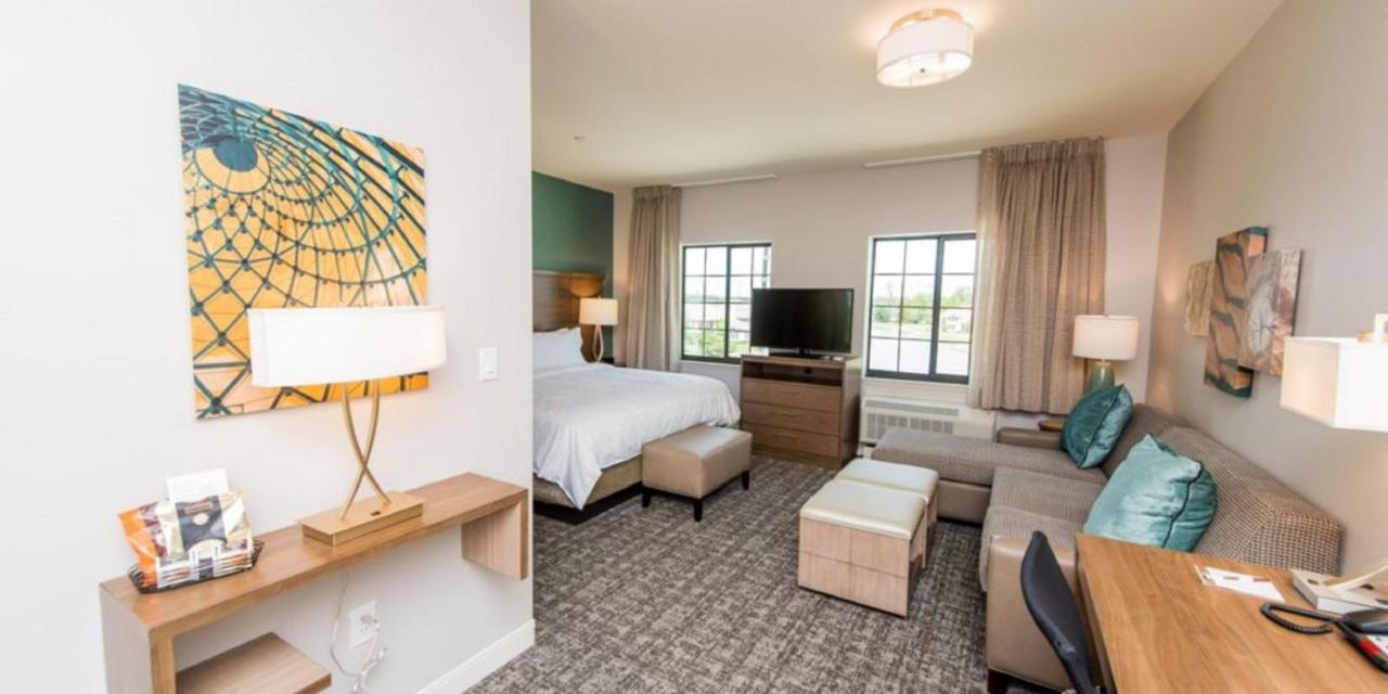 King Studio Suite - Mobility Acces Tub/Non-Smoking at Staybridge Suites Houston East - Baytown by IHG