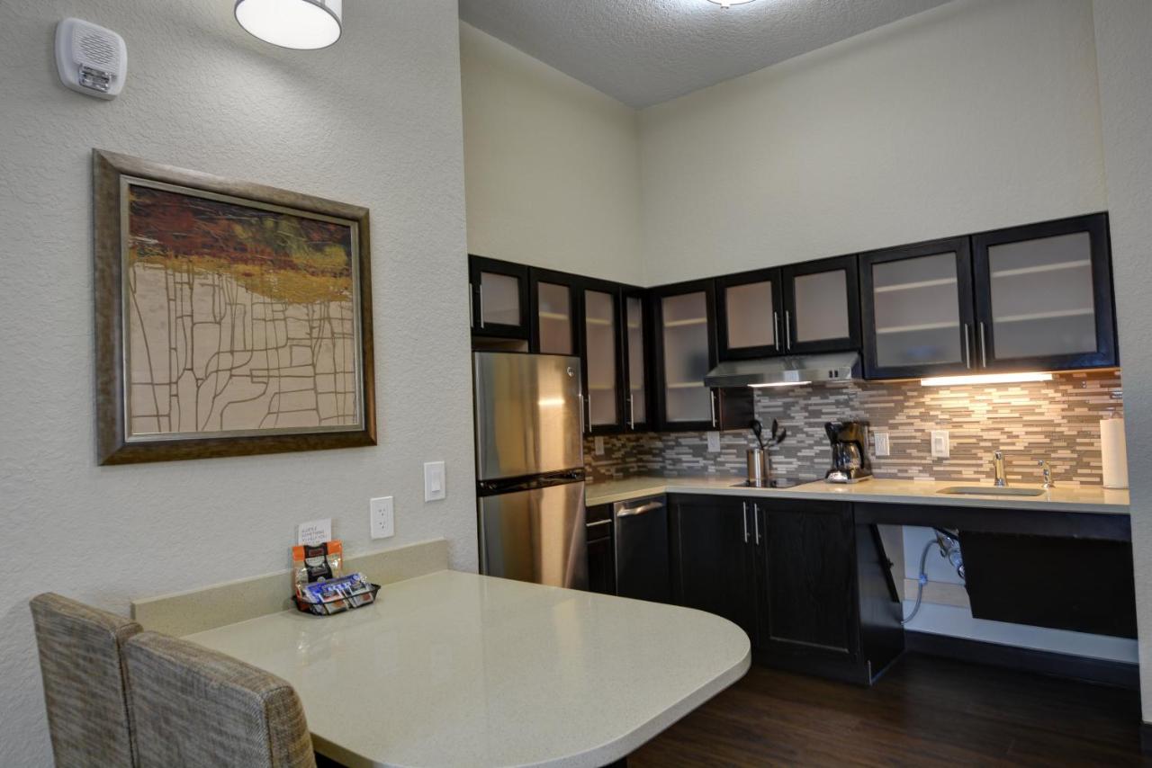 | Staybridge Suites Lakeland West