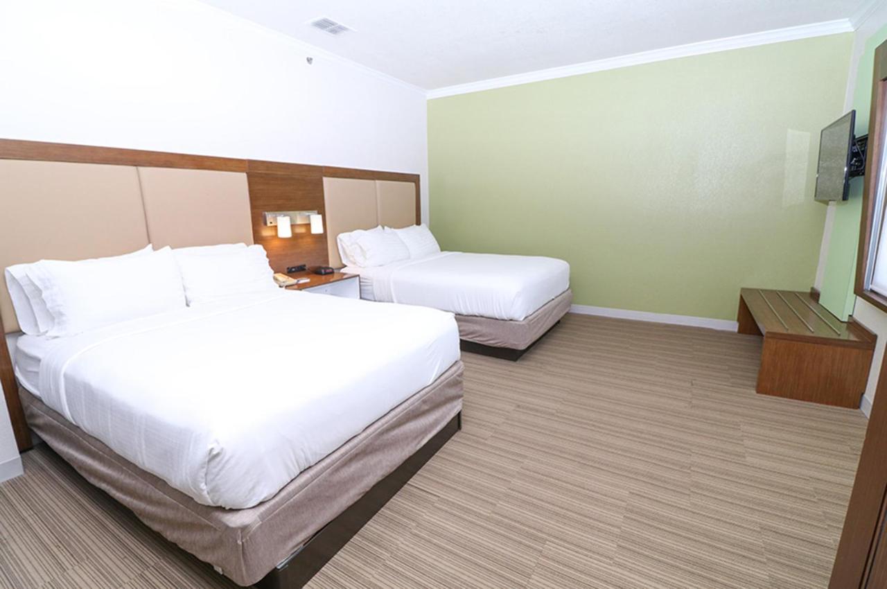 Other Room with two Beds - Non-Smoking at Holiday Inn Express Hotel & Suites Greenville by IHG