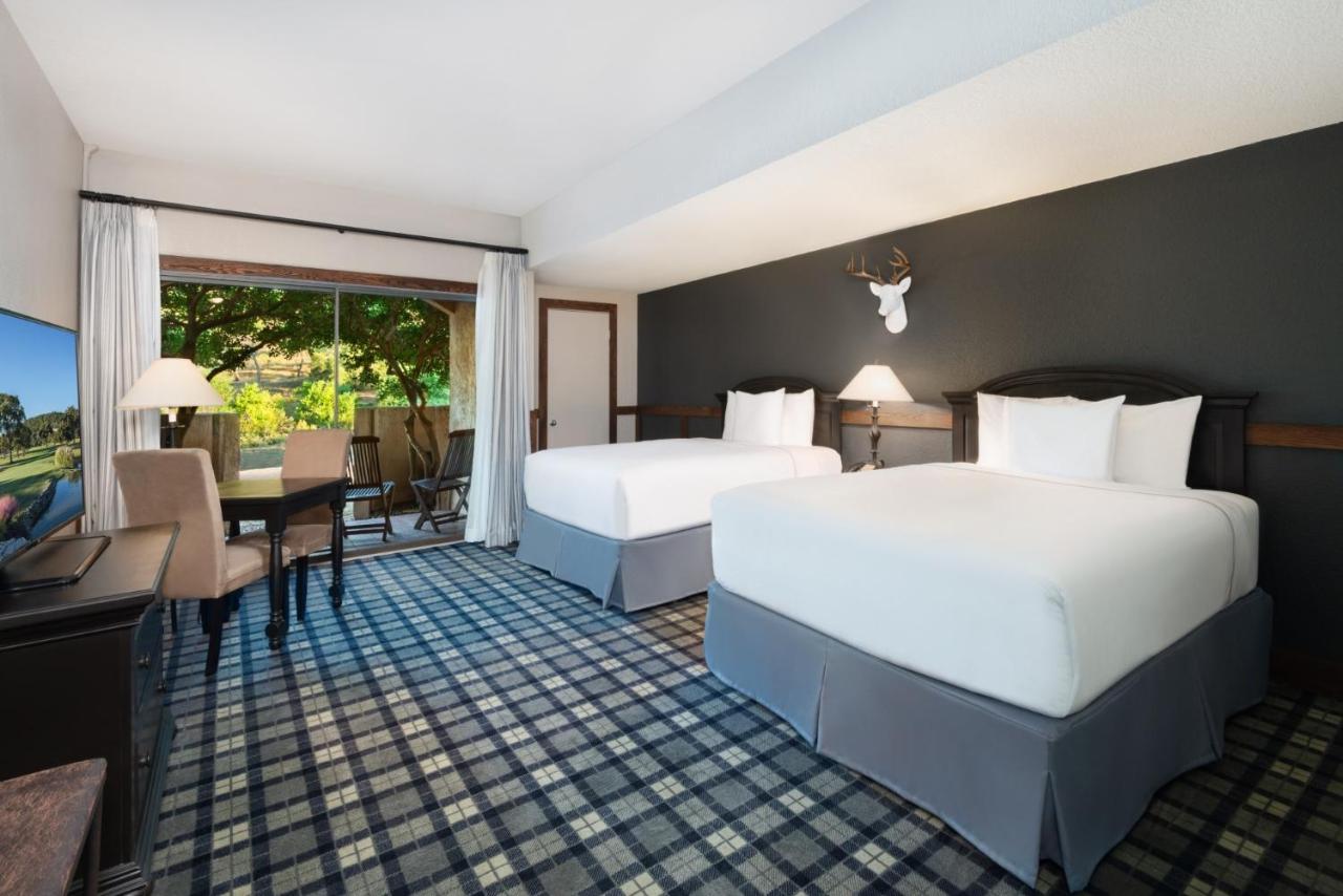 Queen Room with Two Queen Beds at Tapatio Springs Hill Country Resort