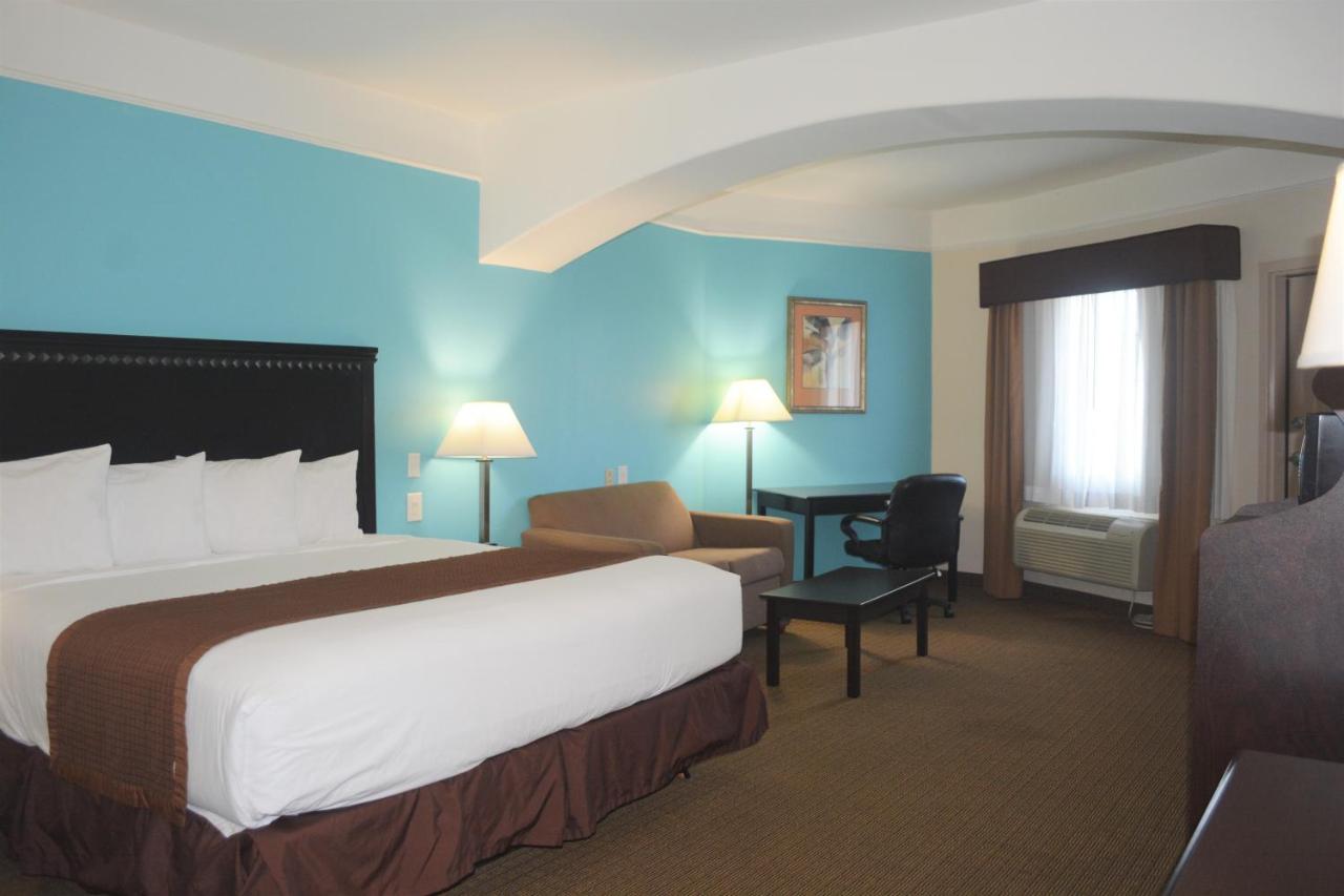 King Studio Suite - Non-Smoking at Baymont by Wyndham Galveston