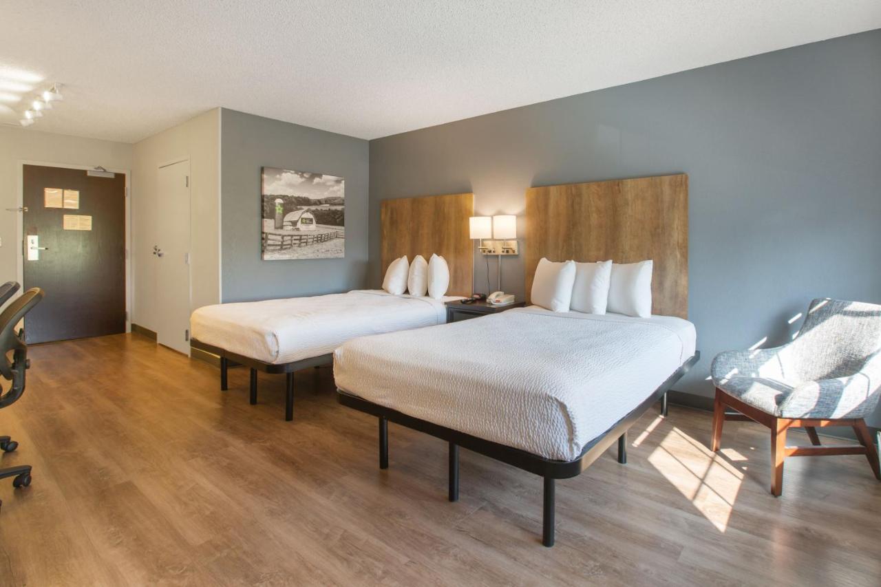 Studio with 2 Double Beds - Non-Smoking at Extended Stay America Premier Suites - Union City - Dyer St.