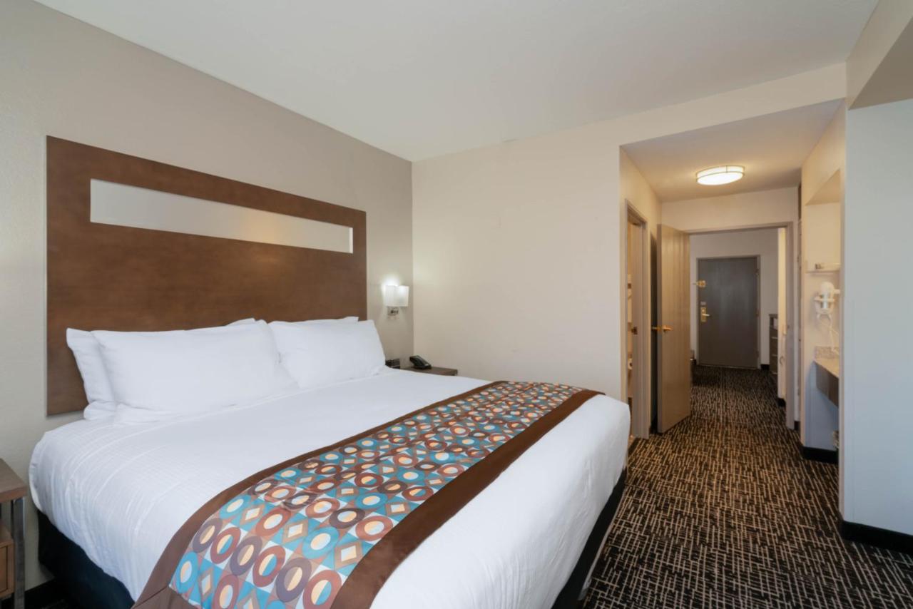 King Studio Suite - Non-Smoking at Wingate by Wyndham Memphis East