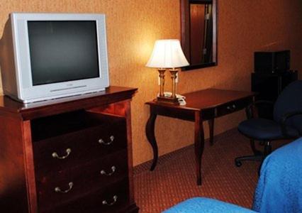 King Room - Smoking at Quality Inn & Suites