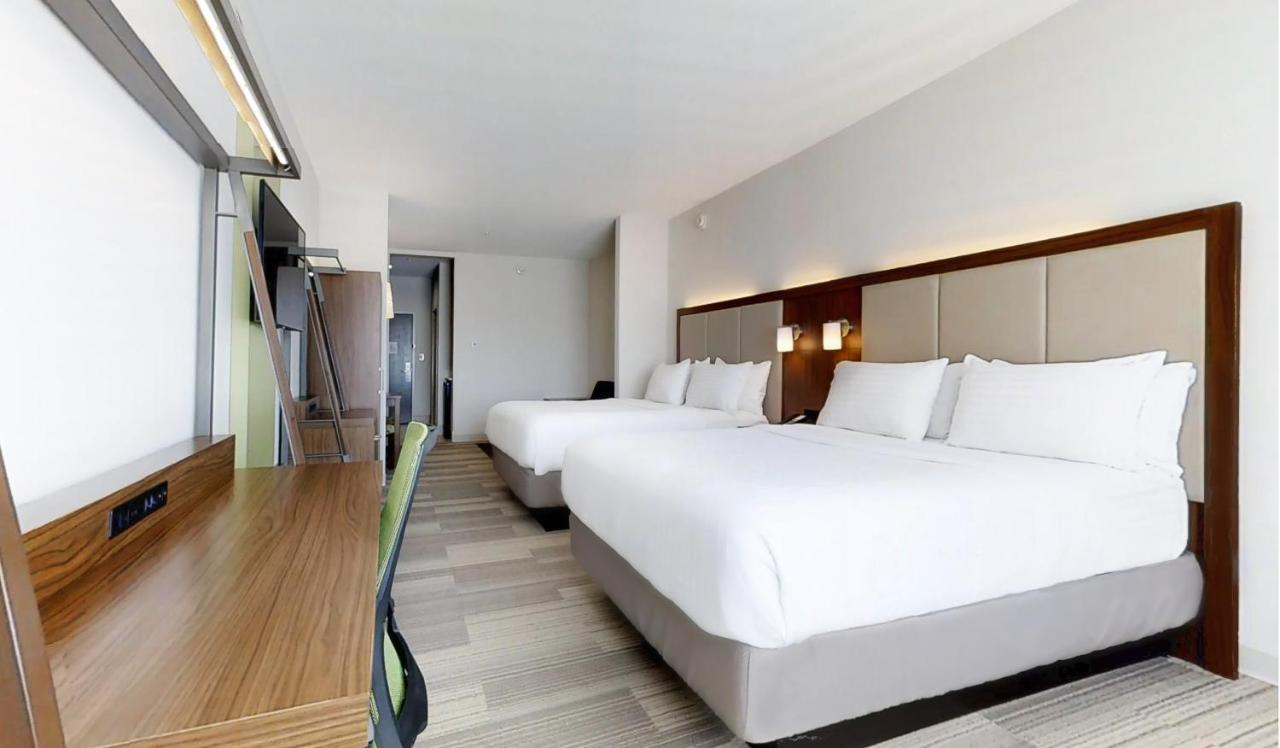 Suite at Holiday Inn Express Slidell by IHG