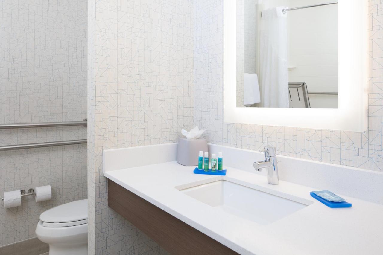 King Room - Disability Access Roll in Shower at Holiday Inn Express Louisville Northeast by IHG