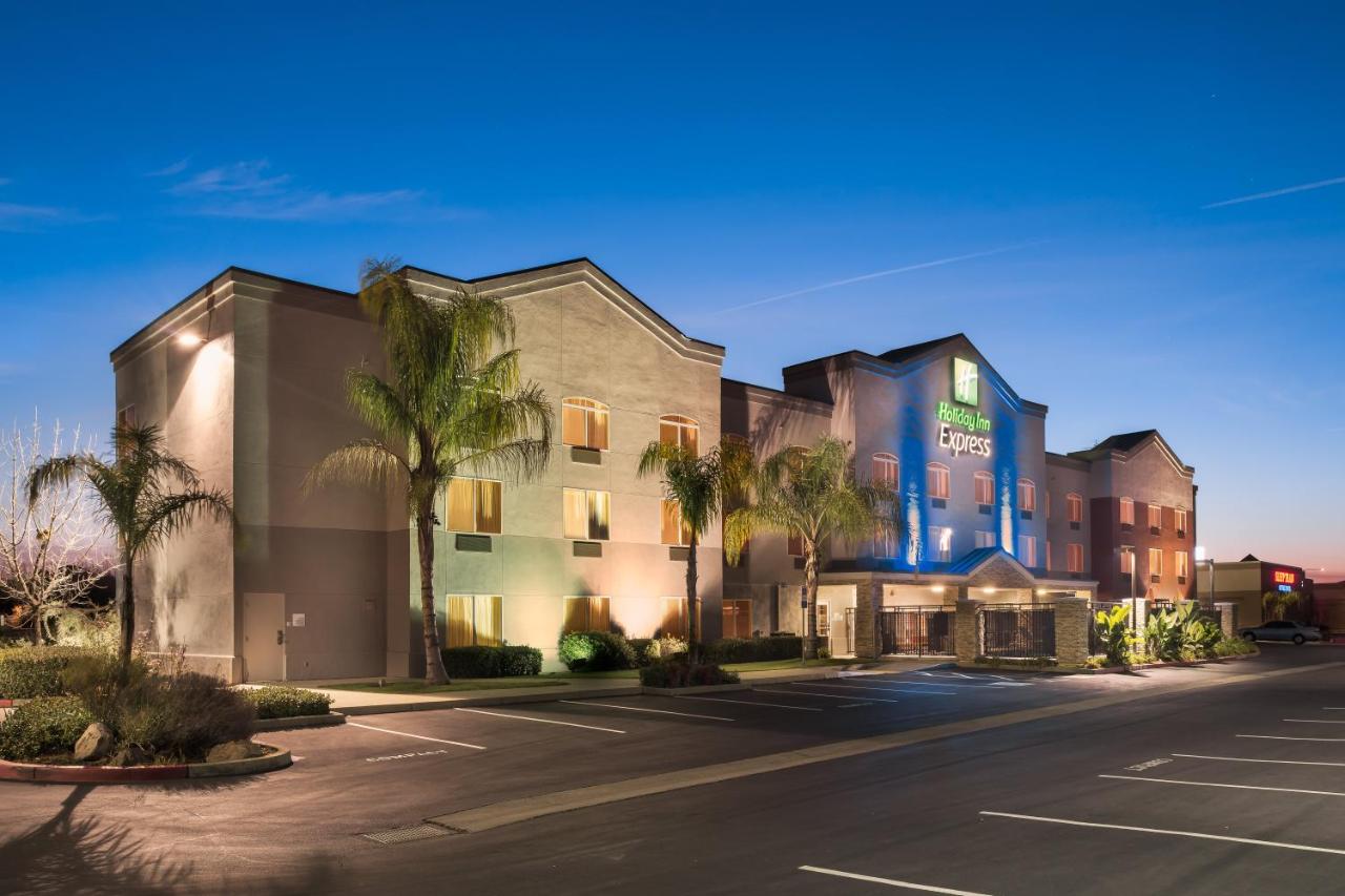  | Holiday Inn Express Rocklin - Galleria Area