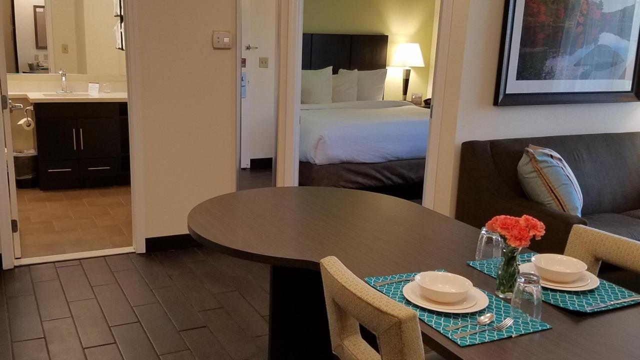 Two-Bedroom Suite at Candlewood Suites East Syracuse - Carrier Circle, an IHG Hotel