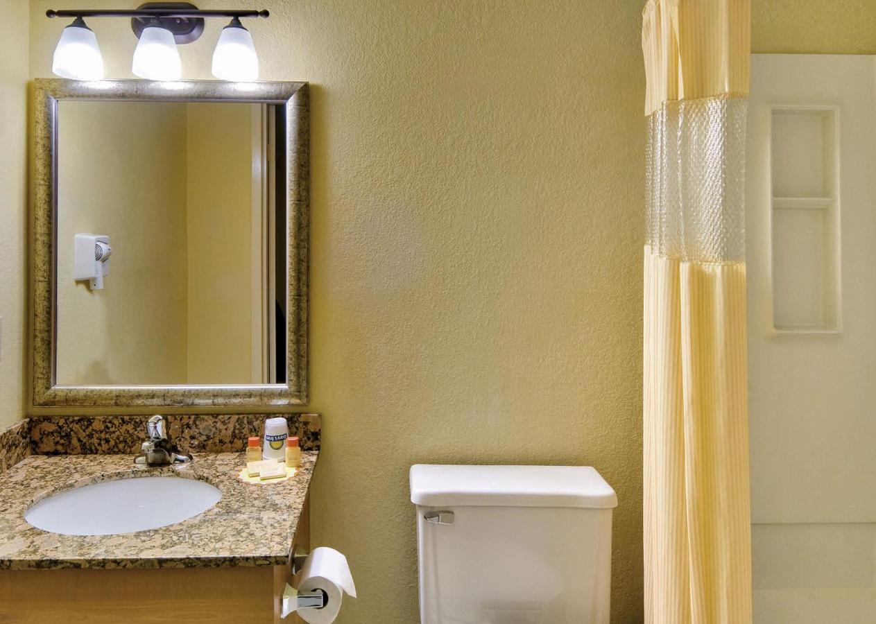 Double Room with Two Double Beds - Smoking at Days Inn by Wyndham East Windsor/Hightstown