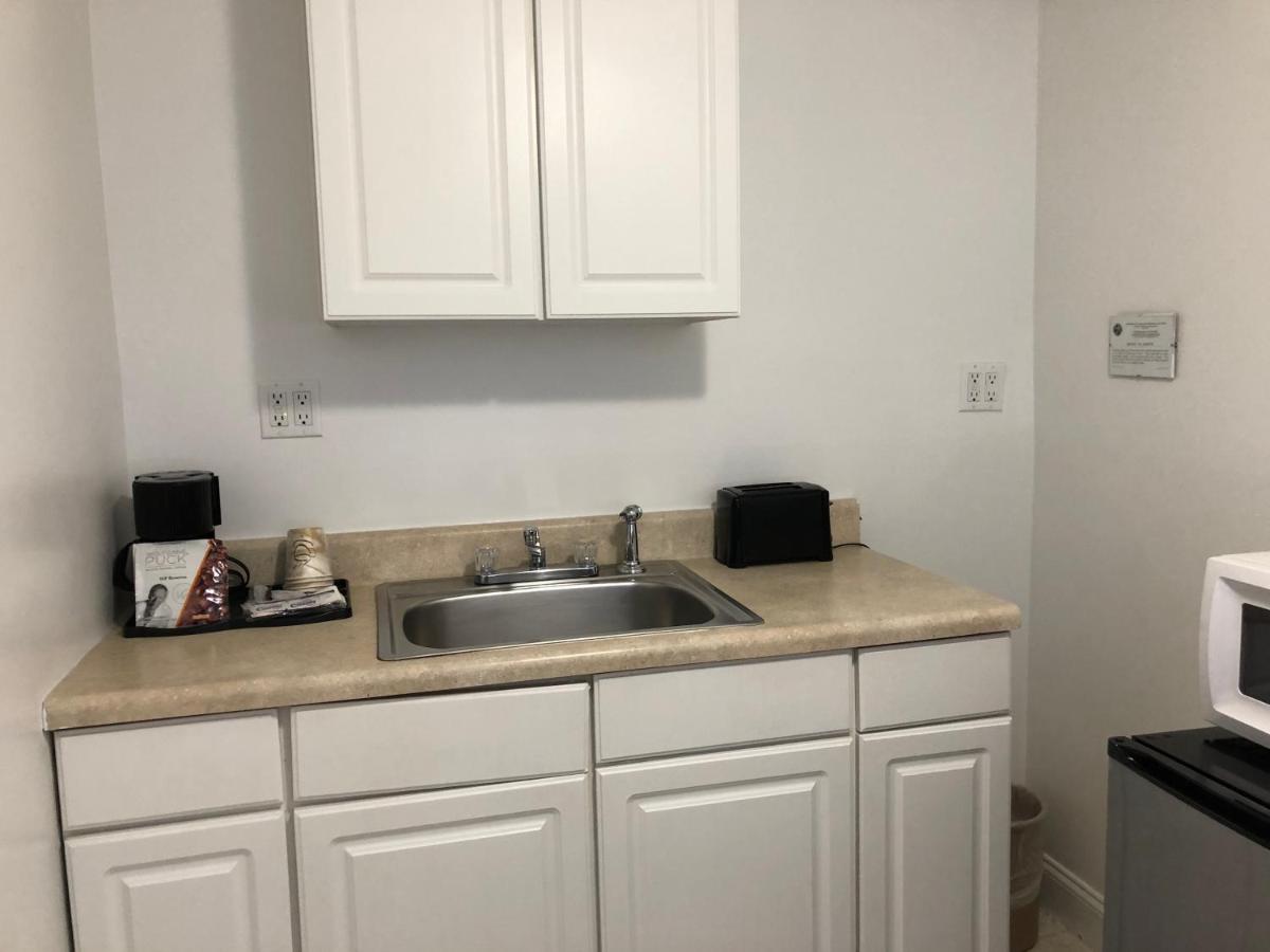 Superior Accessible at Beach Place Hotel