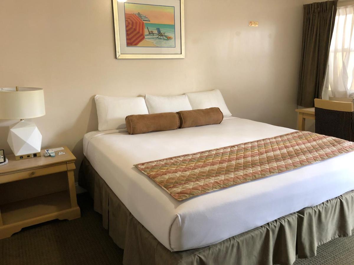 Superior Accessible at Beach Place Hotel