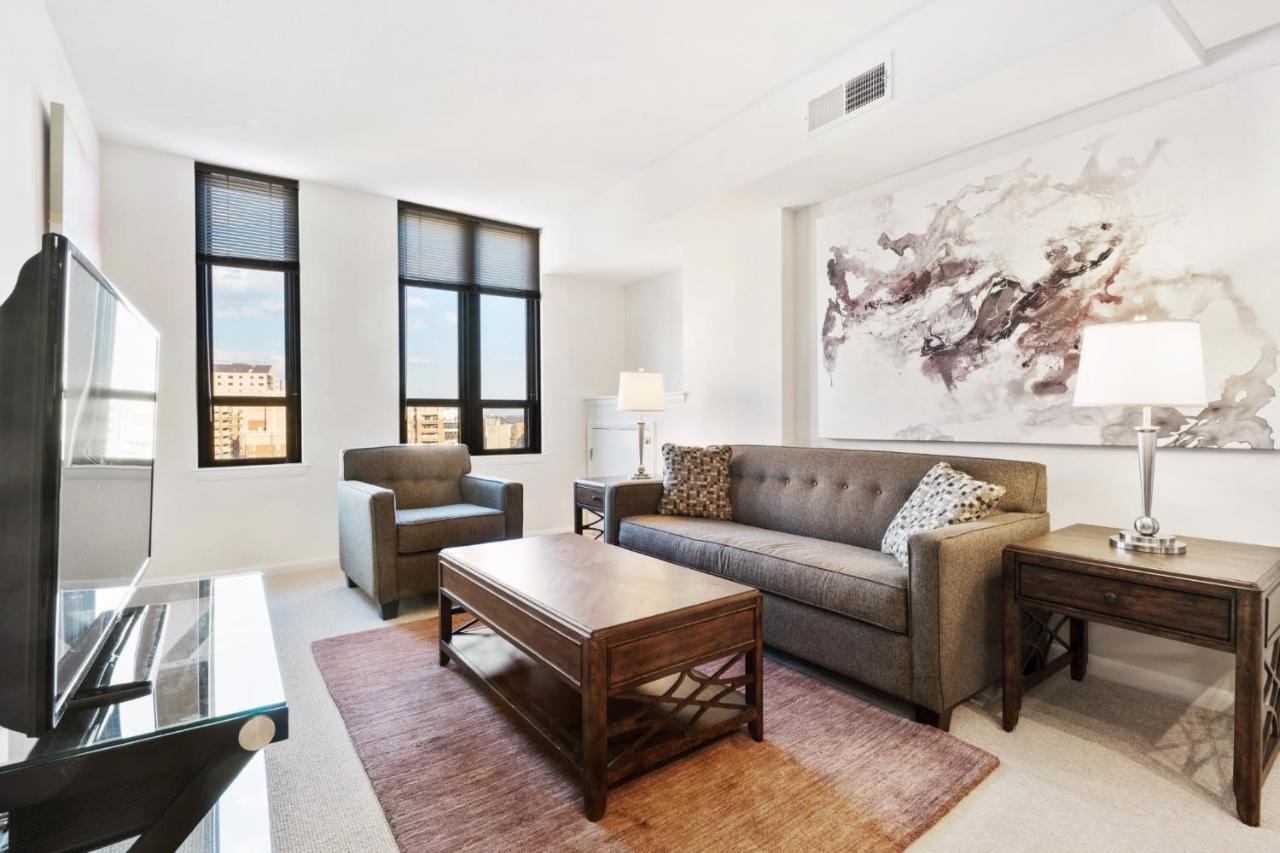 | Global Luxury Suites at The Convention Center