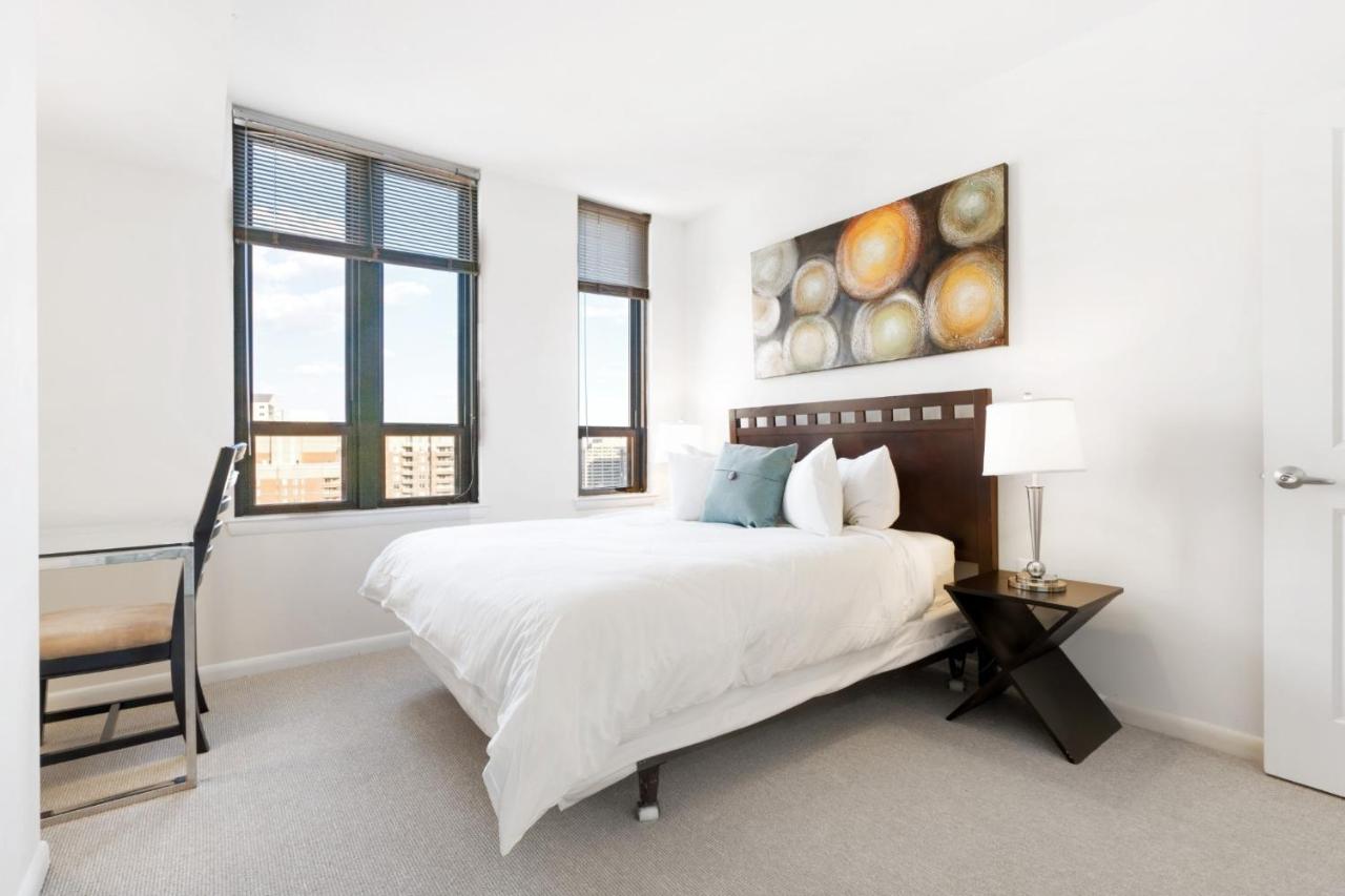 | Global Luxury Suites at The Convention Center