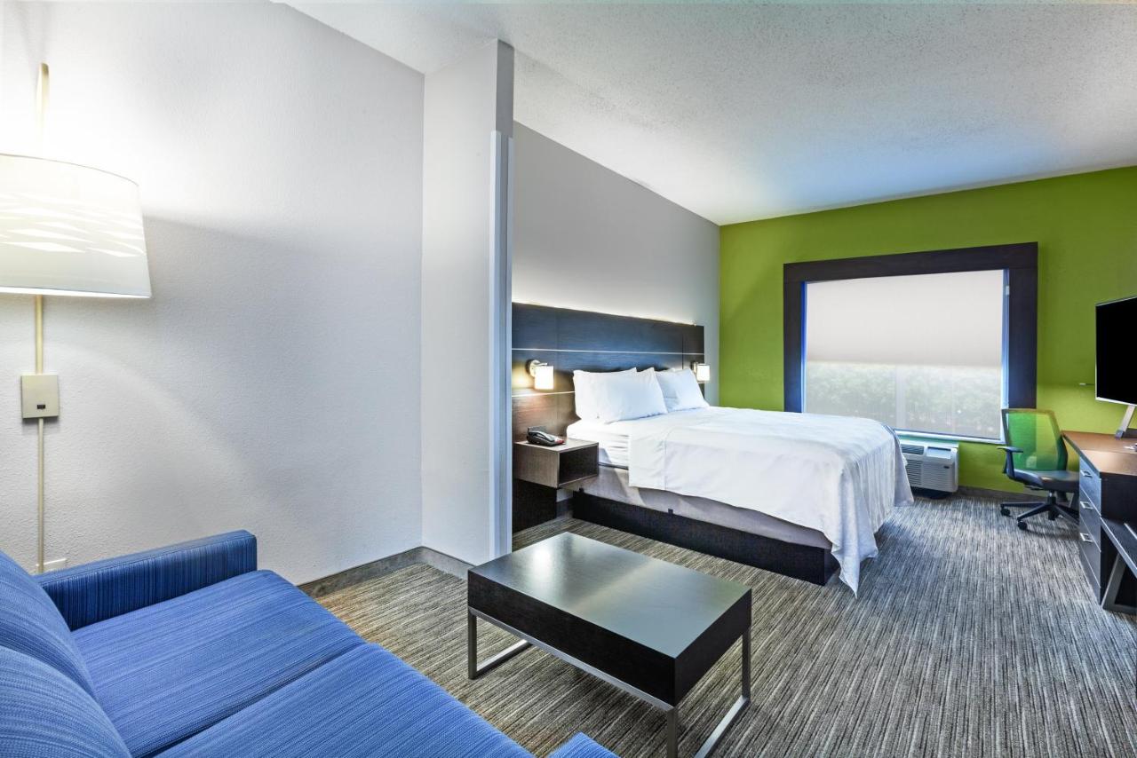 King Suite with Sofa Bed - Non-Smoking at Holiday Inn Express New Orleans East by IHG