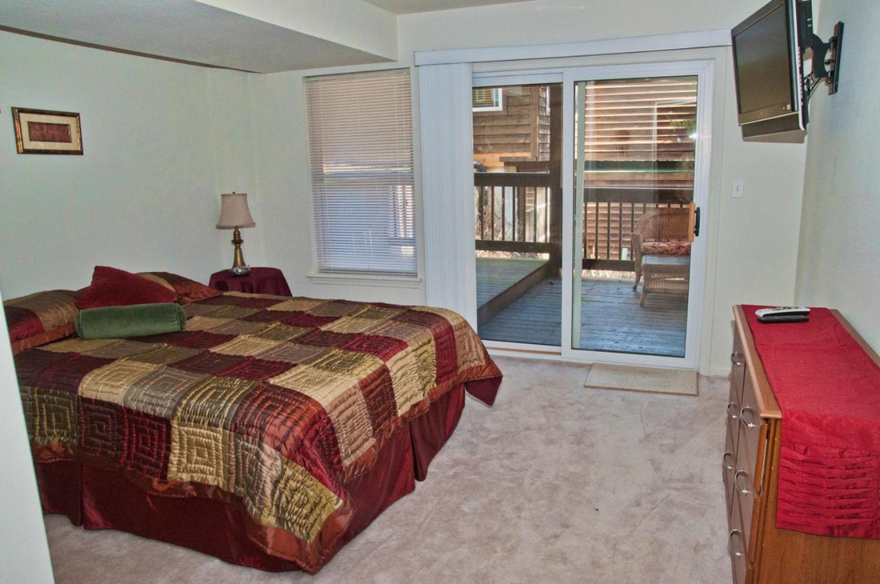 Four-Bedroom House at The Lodge at Old Kinderhook Golf Resort