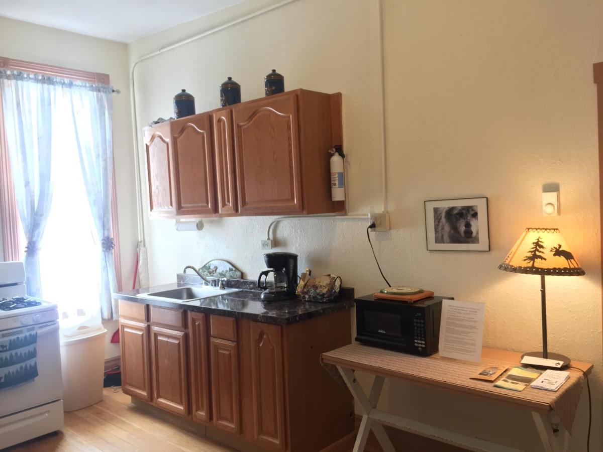 One-Bedroom Suite at Historic Downtown Capitol Hotel Vacation Suites