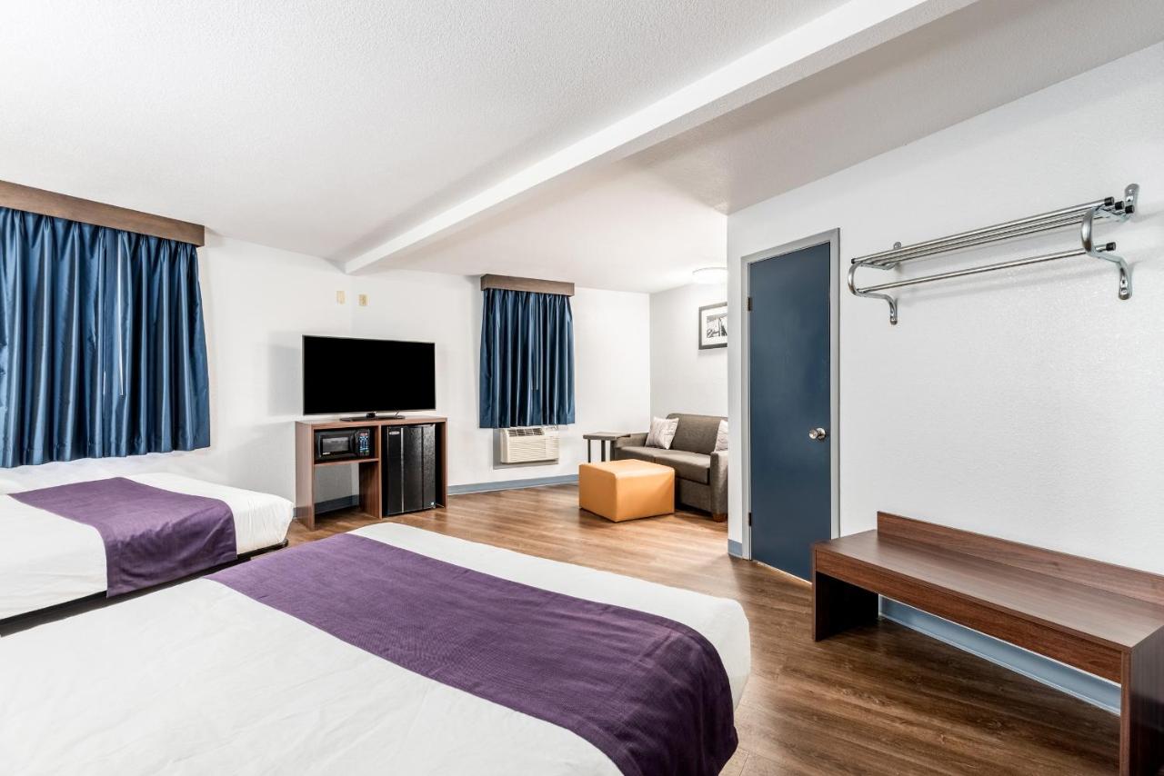 Standard Double Room at Americas Best Value Inn Searcy