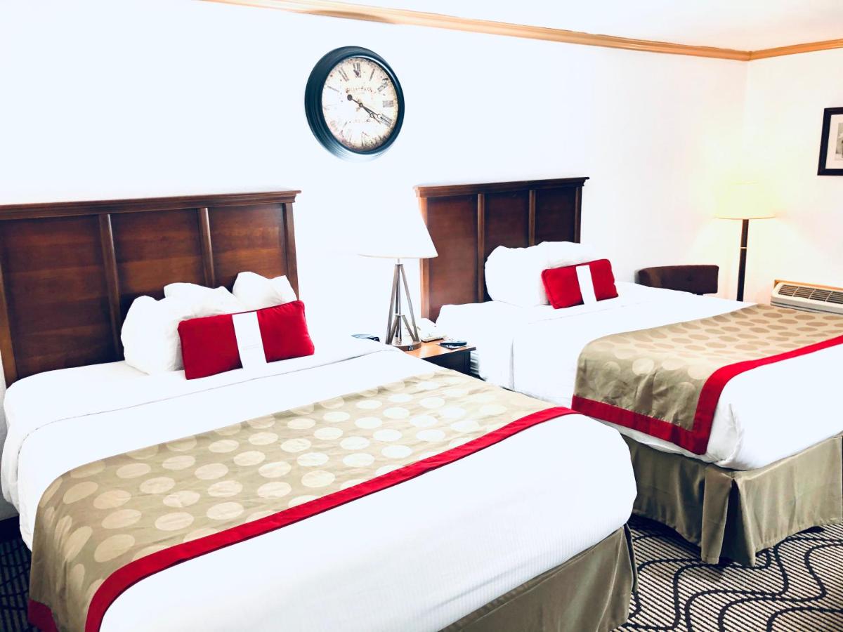 Queen Room with Two Queen Beds - Non-Smoking at Ramada by Wyndham Birmingham Airport