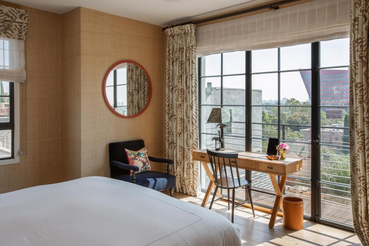 Deluxe King Room at Hotel 850 SVB, a Member of Design Hotels